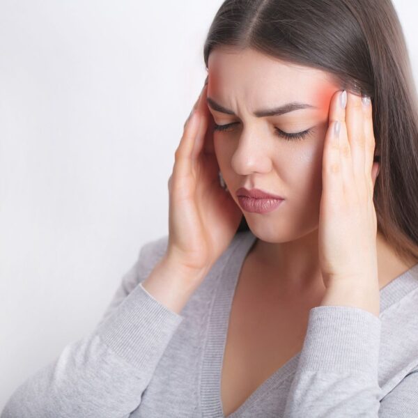 woman with migraine